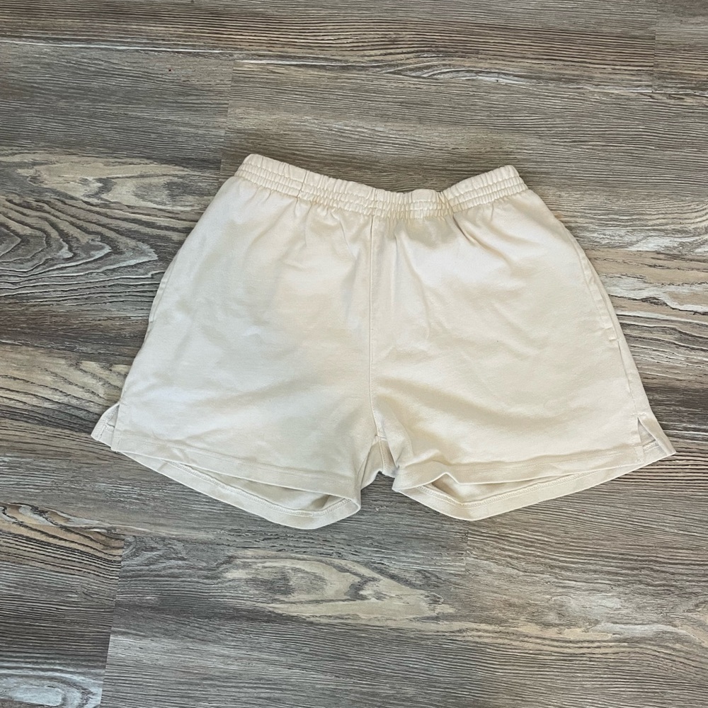 brandy melville cream shorts